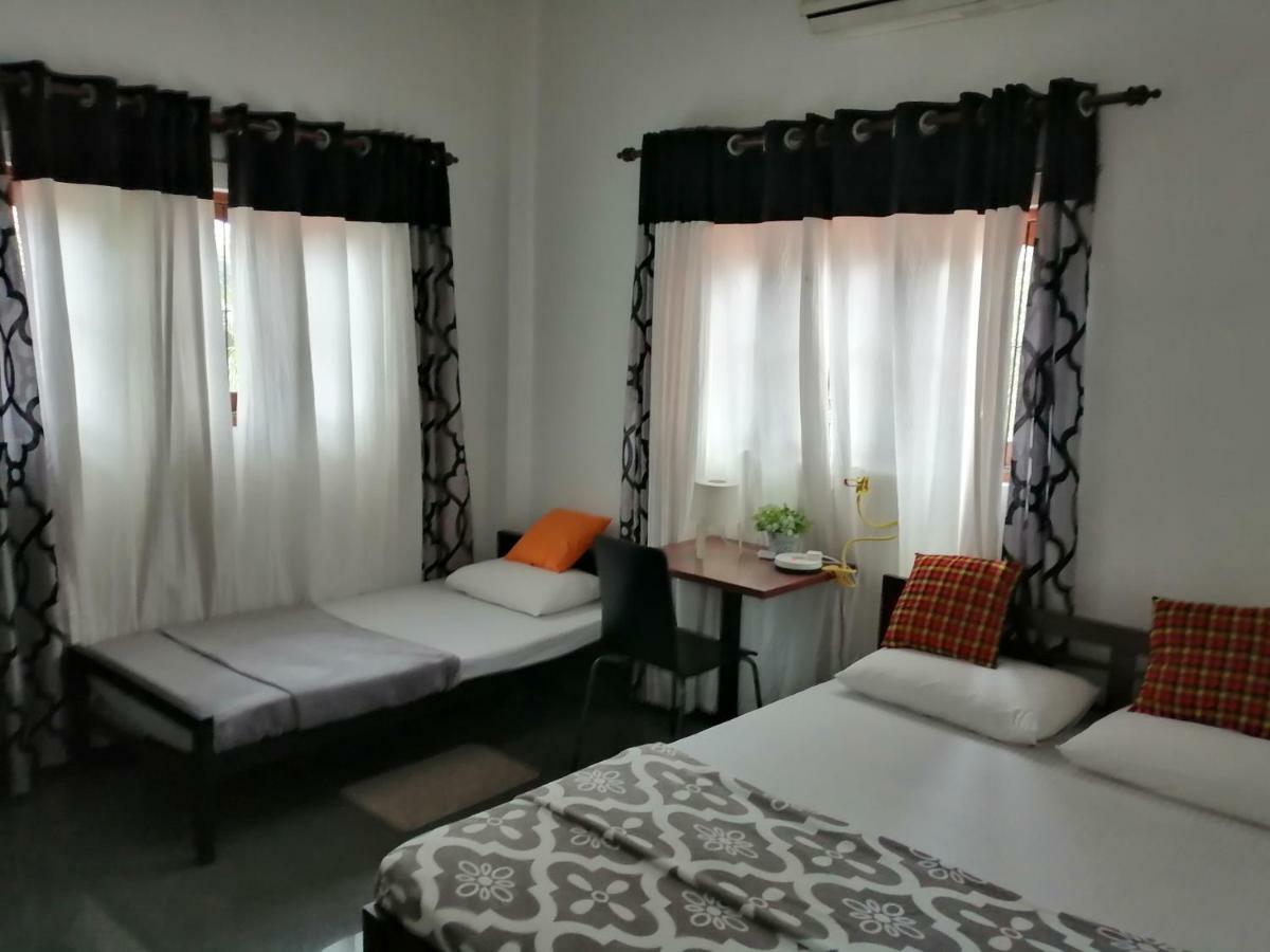 House Of Seya Bed & Breakfast Негомбо Екстериор снимка